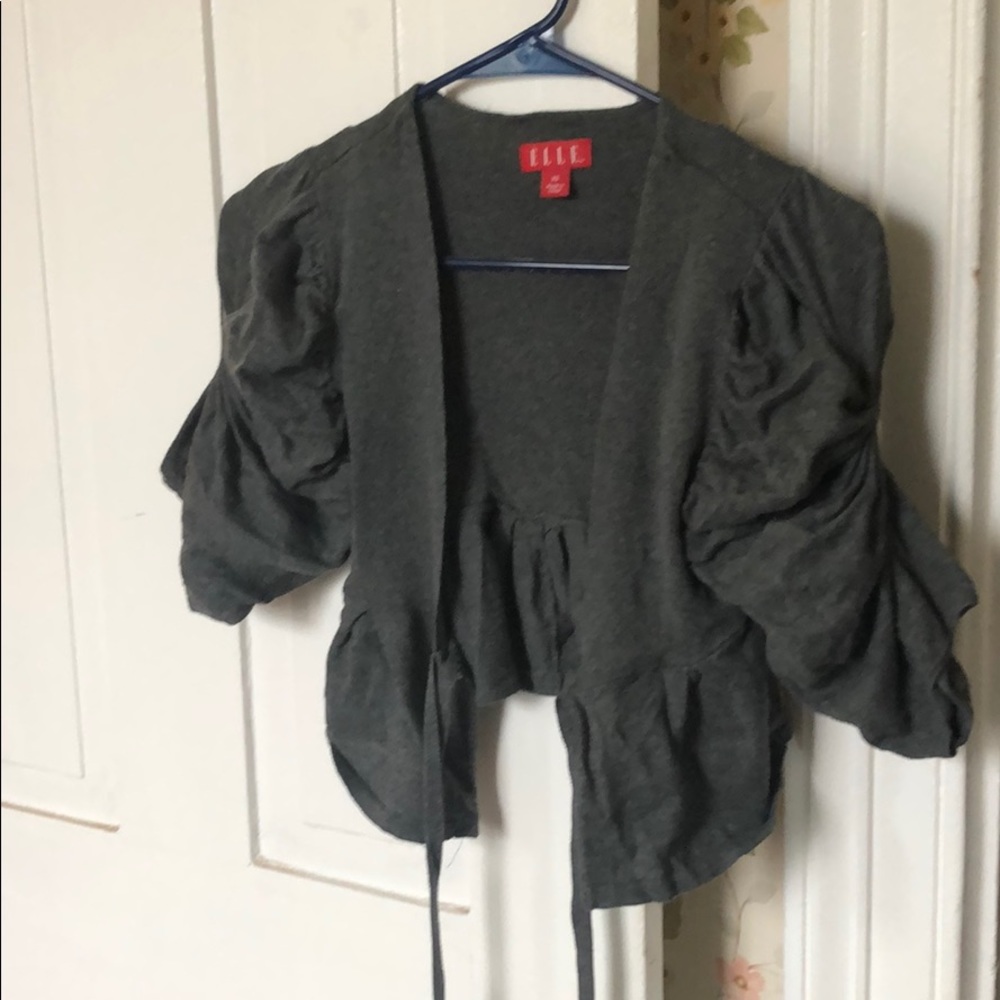 Gray sweater cropped jacket. Elle size xs